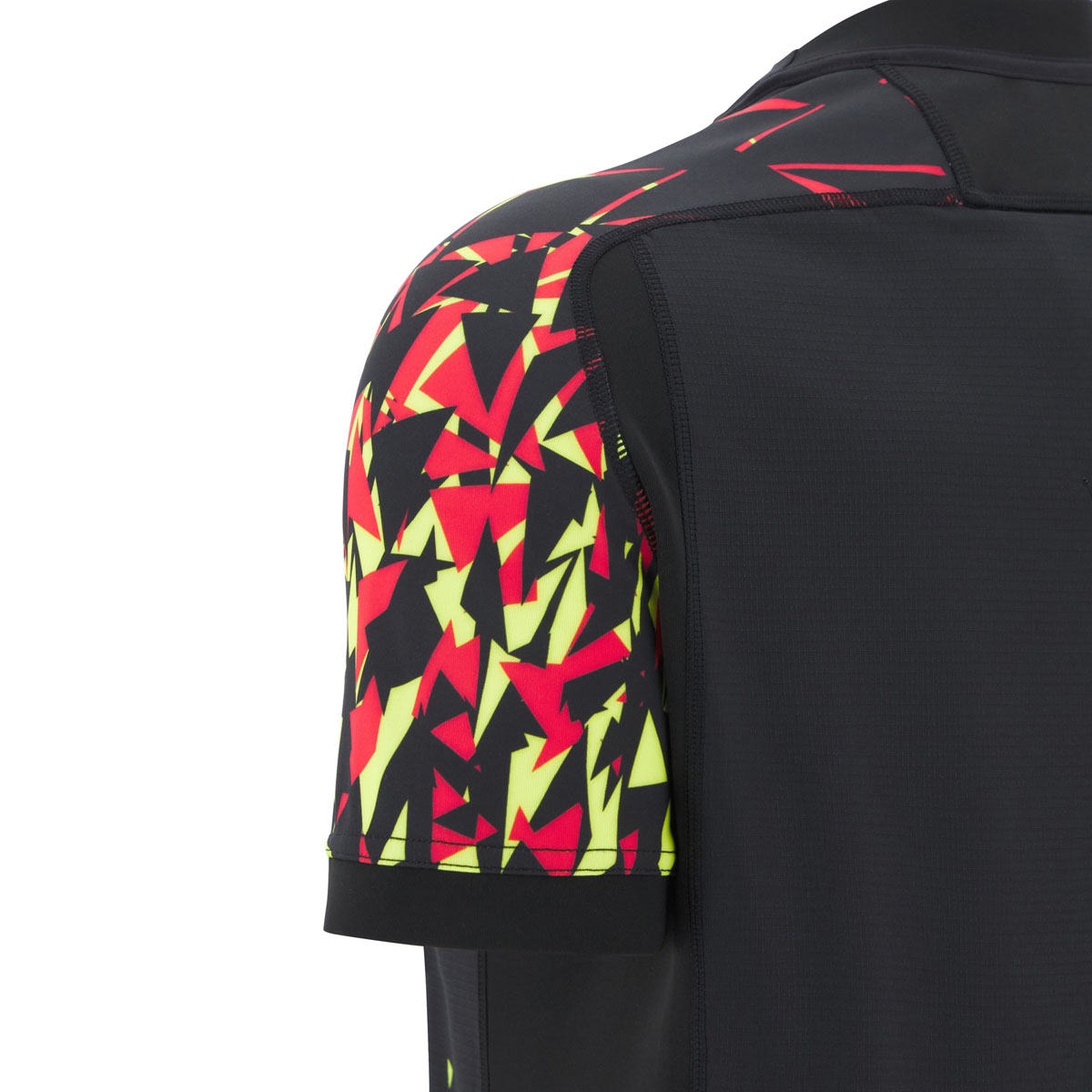 Wales Junior Training Rugby Shirt 25/26 Black - Shoulder Detail